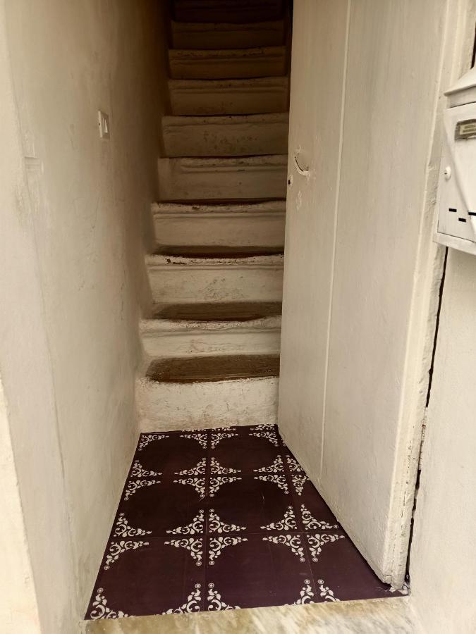 Casa Moonlight Apartment Монополи Екстериор снимка