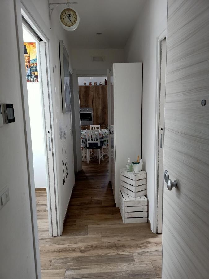 Casa Moonlight Apartment Монополи Екстериор снимка