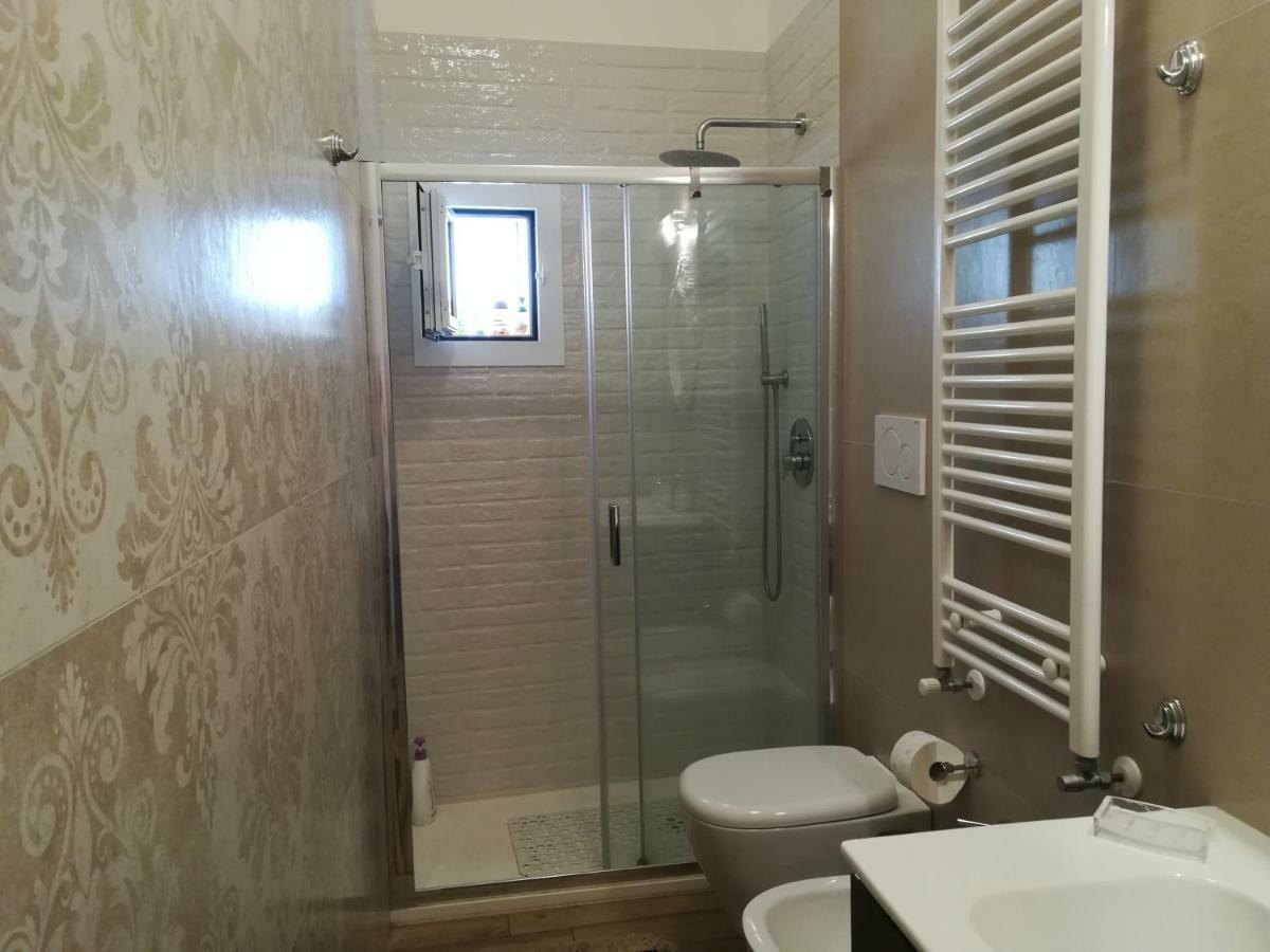 Casa Moonlight Apartment Монополи Екстериор снимка